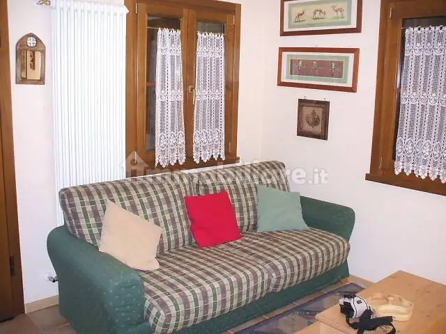 Terratetto unifamiliare via Dolomiti, Centro, Canazei - foto 2