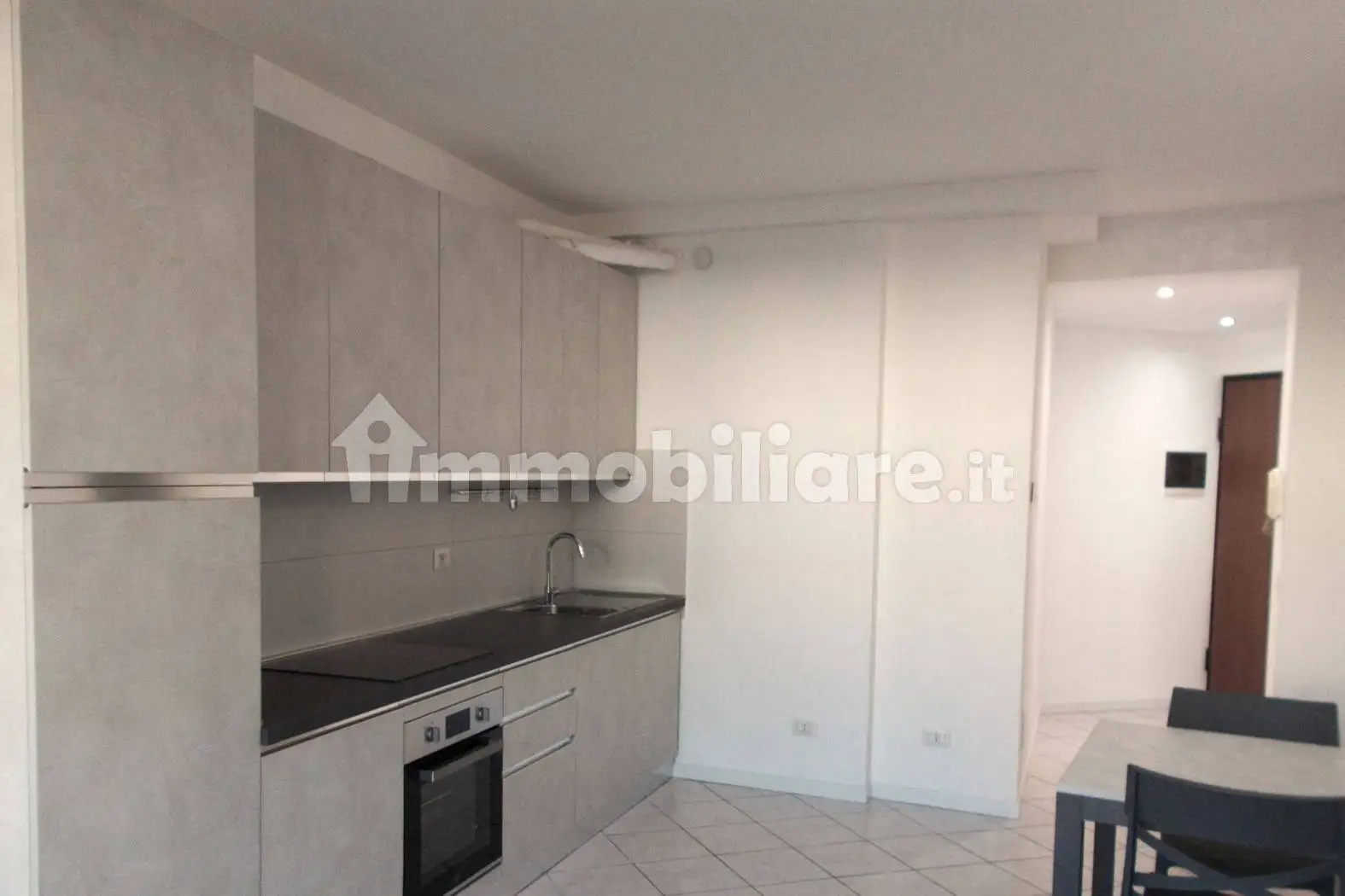 Bilocale via Alessandro Volta 18, Matteotti, Seregno - foto 4