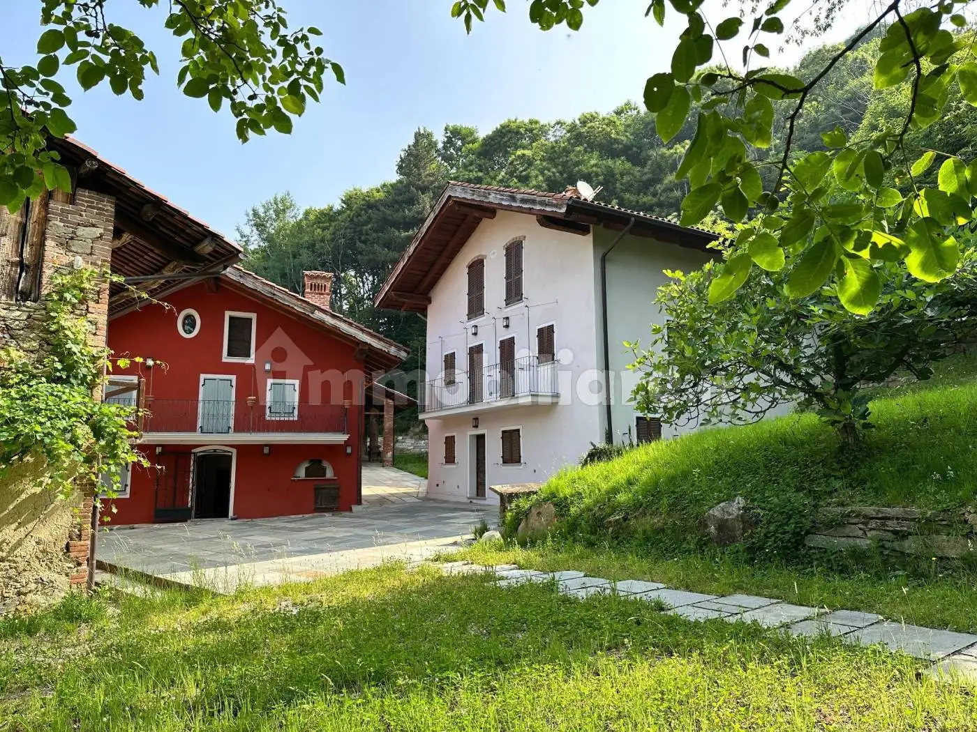 Rustico - Casale in vendita a Monastero di Vasco