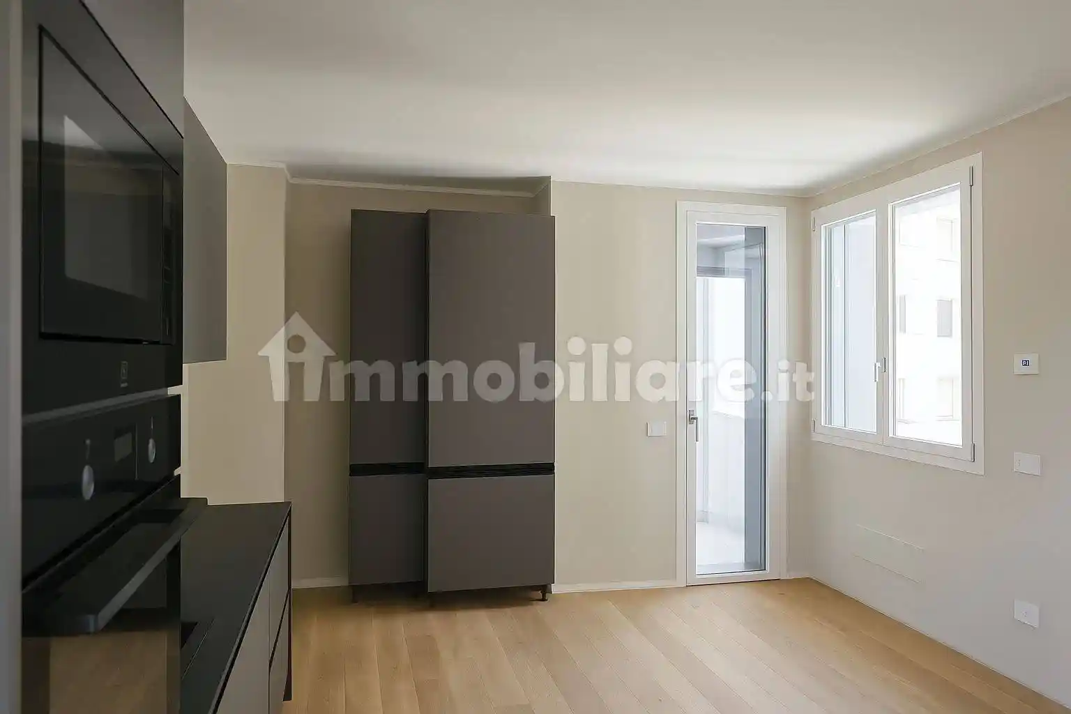 Trilocale via Giuseppe Meda 9/a, Corso San Gottardo, Milano - foto 2