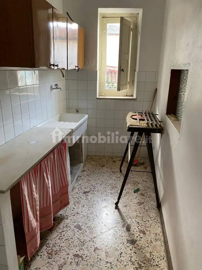 Trilocale salita al Montecalvario, Castelbuono - foto 2