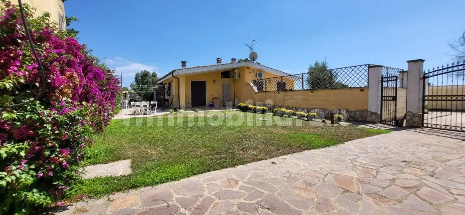Villa in vendita a Aprilia