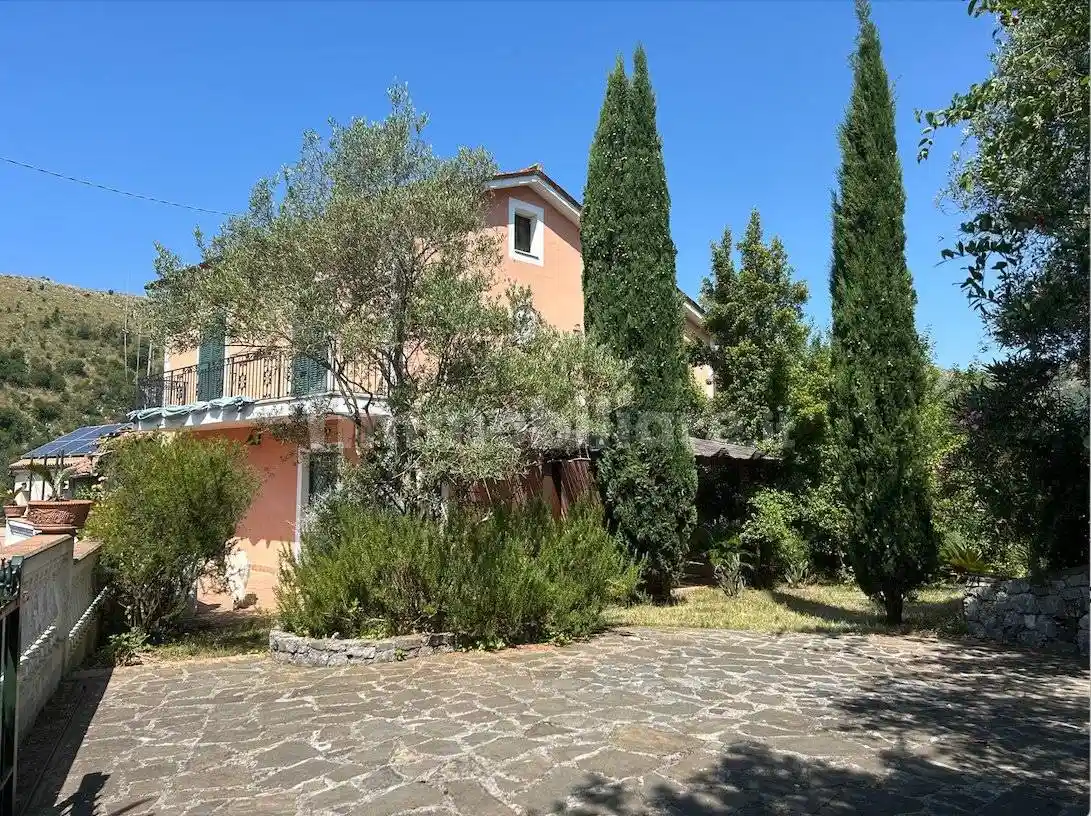 Villa unifamiliare via Massa Prato, Massa, Maratea - foto 2