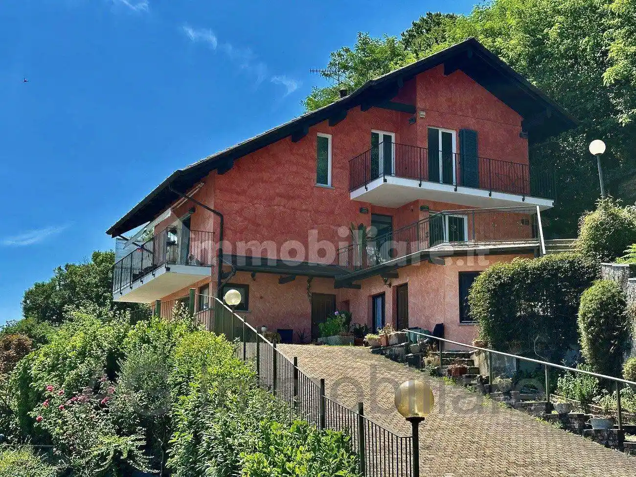 Villa in vendita a Stresa