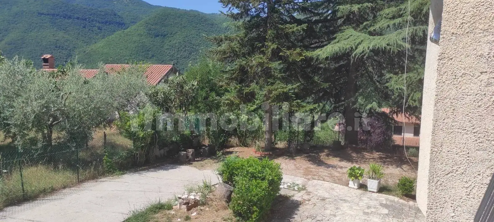 Villa in vendita a Ascrea