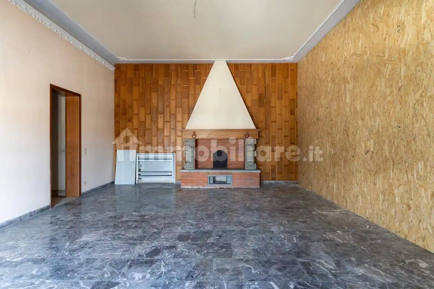 Palazzo - Edificio in vendita a Empoli