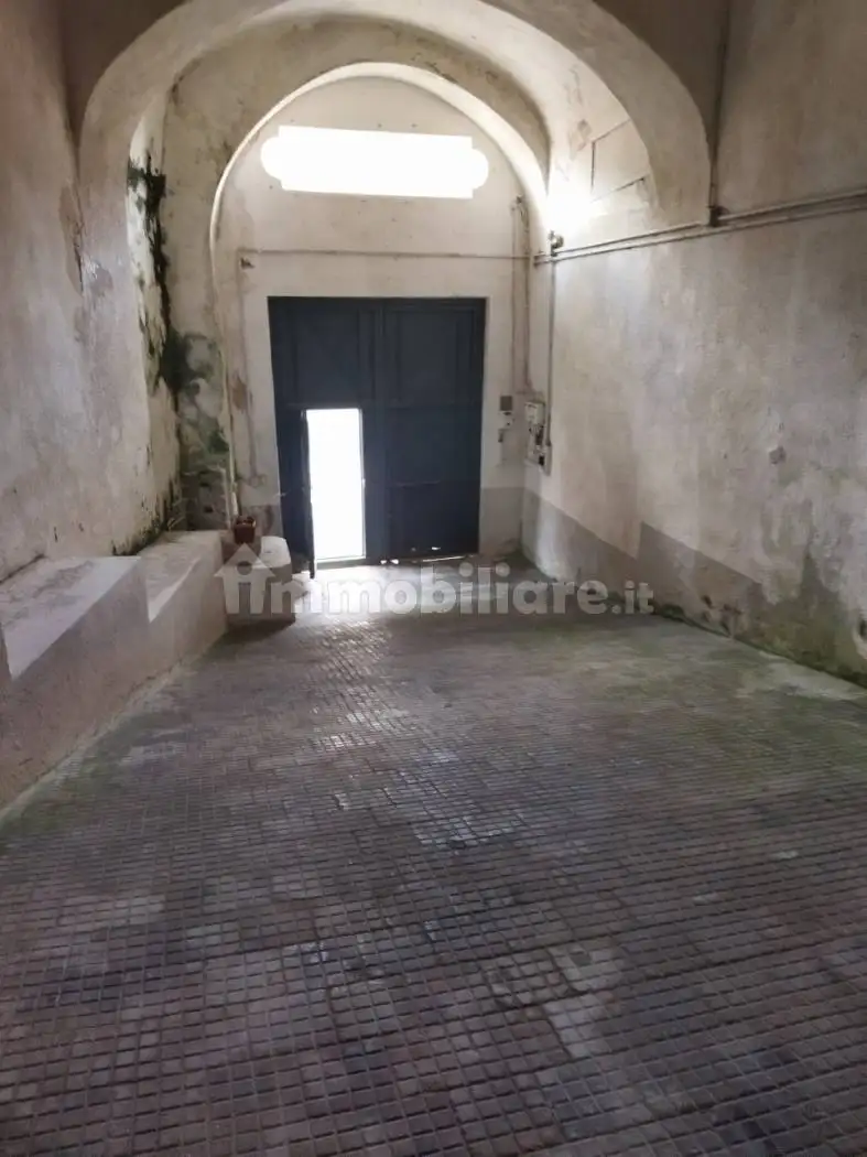 Appartamento in asta a Tora e Piccilli