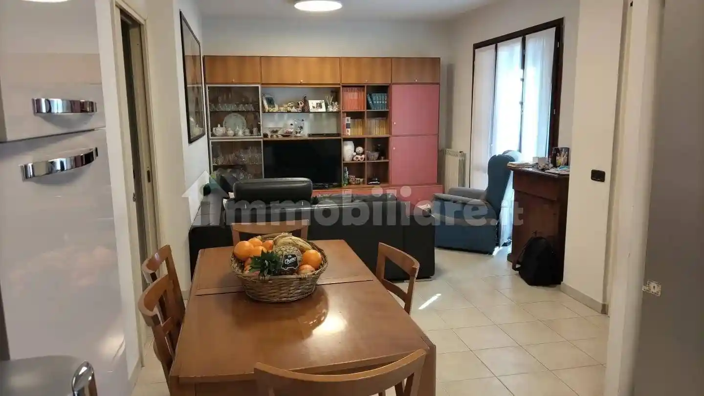 Casa indipendente in vendita a Sarzana