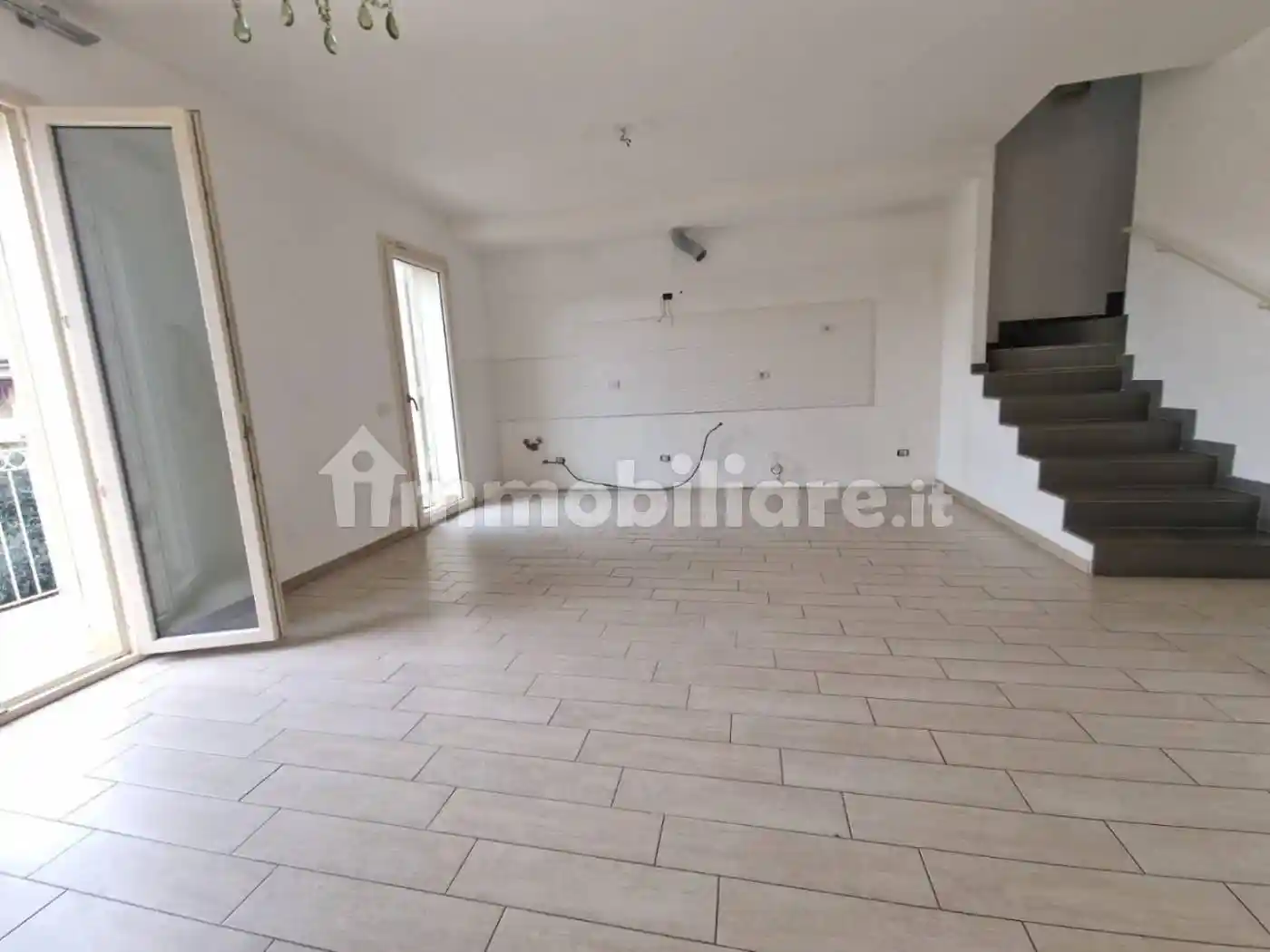 Appartamento in vendita a Carrara