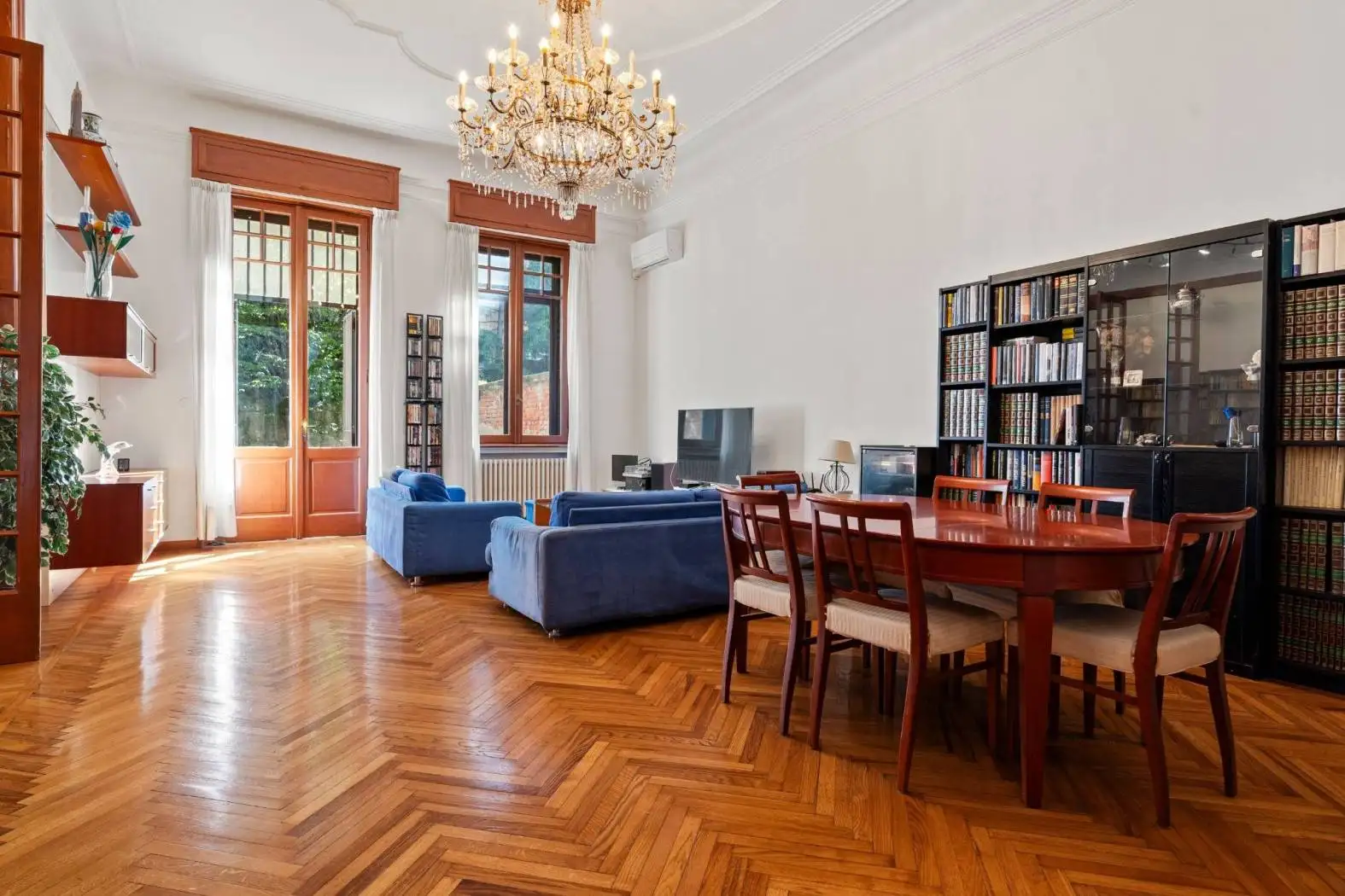 Appartamento in villa in vendita a Milano