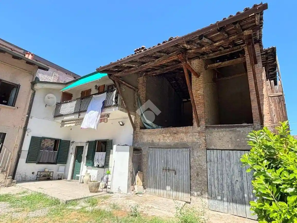 Rustico - Casale in vendita a Rho