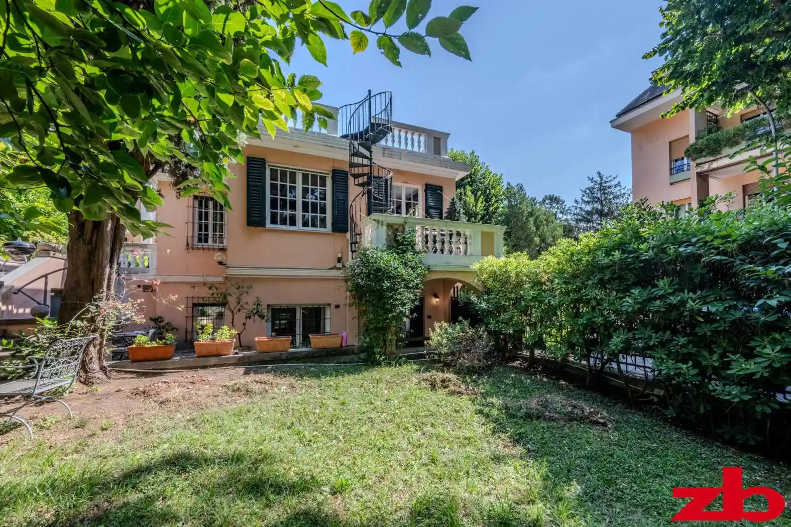 Appartamento in vendita a Genova