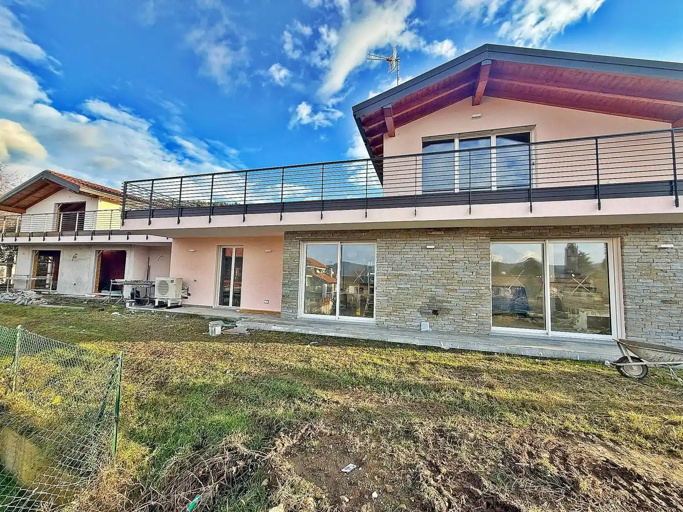 Villa in vendita a Vergiate