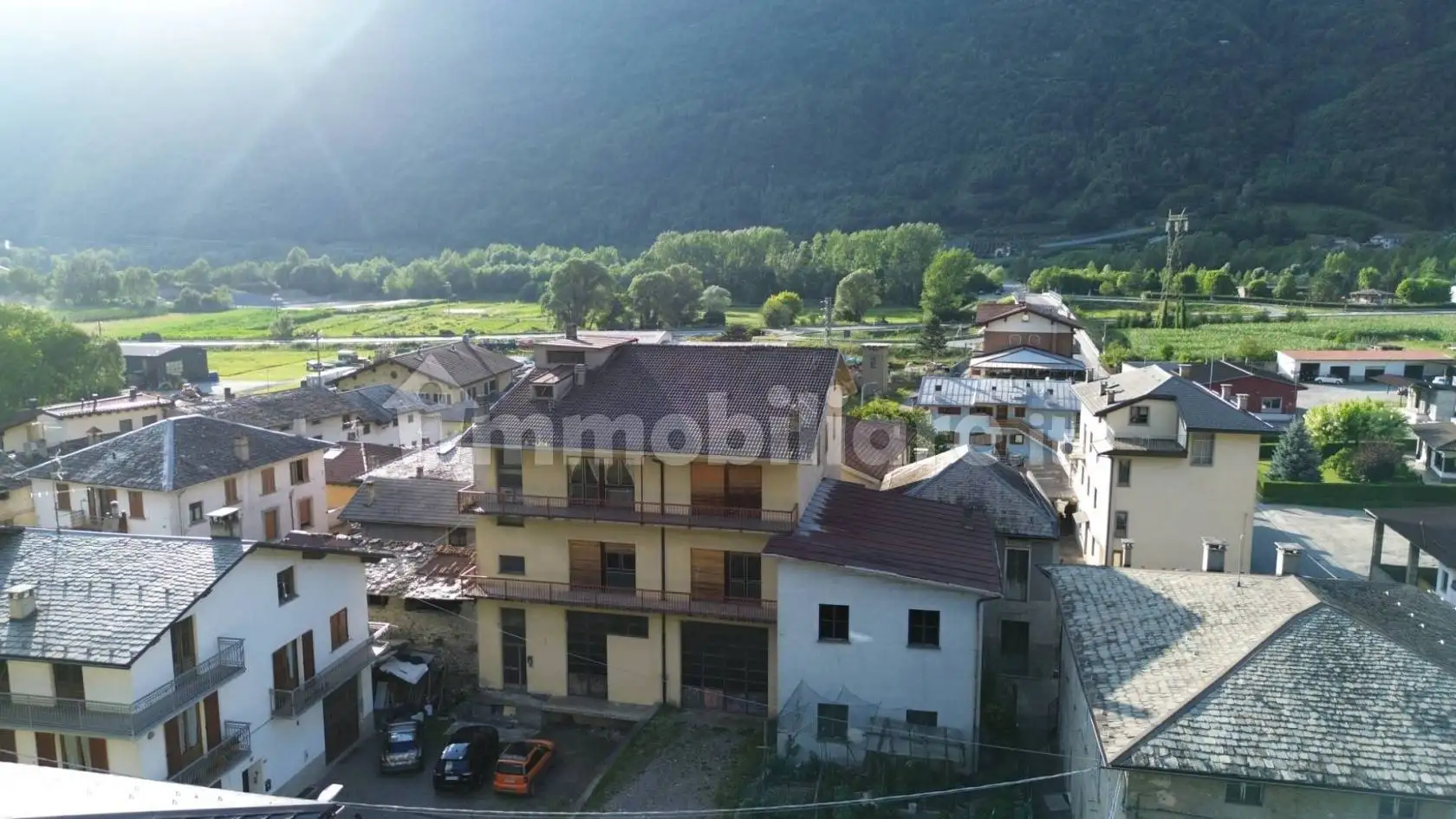 Palazzo - Edificio in vendita a Lovero