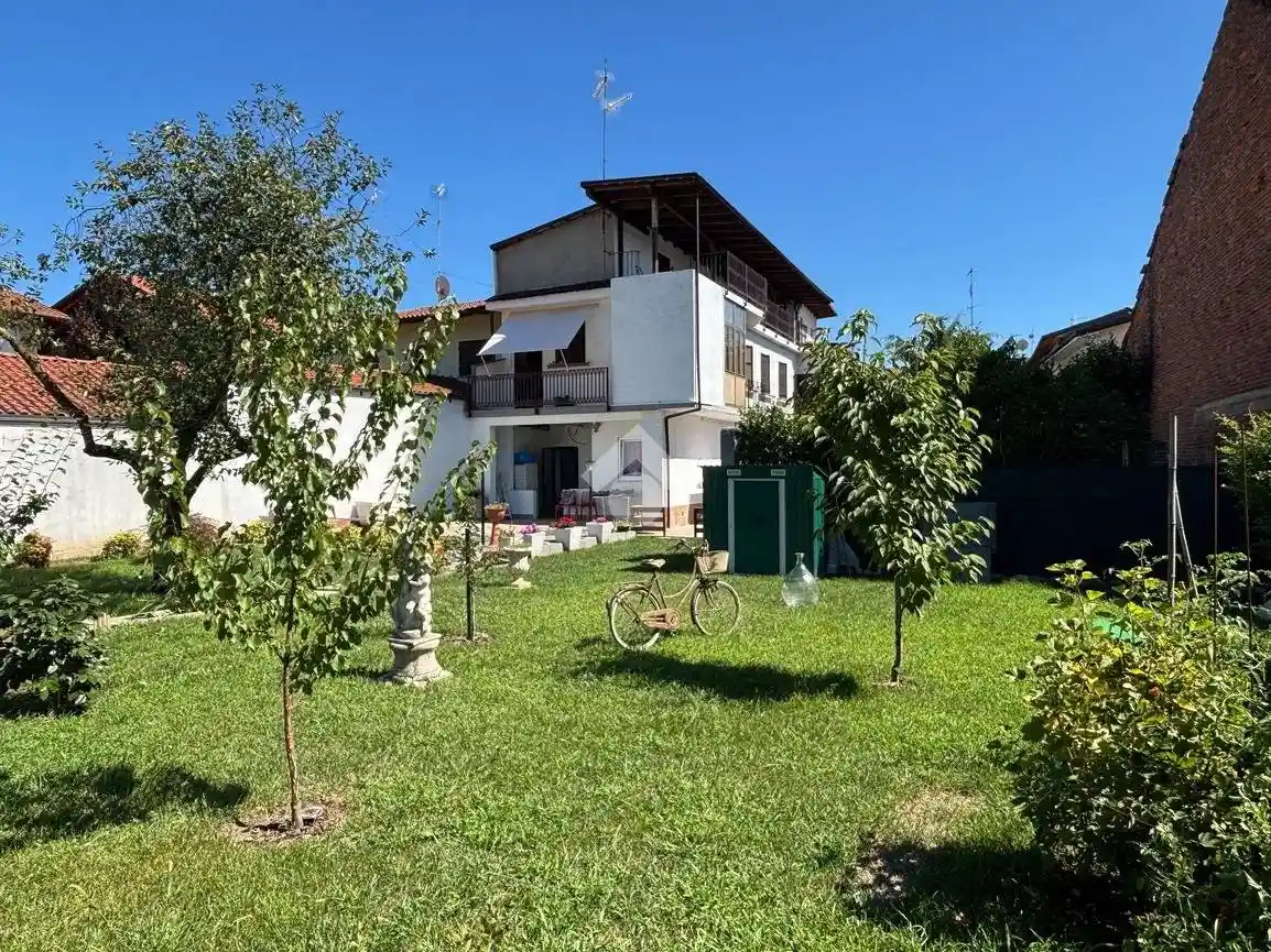 Terratetto unifamiliare via Cavour, Fara Novarese - foto 3