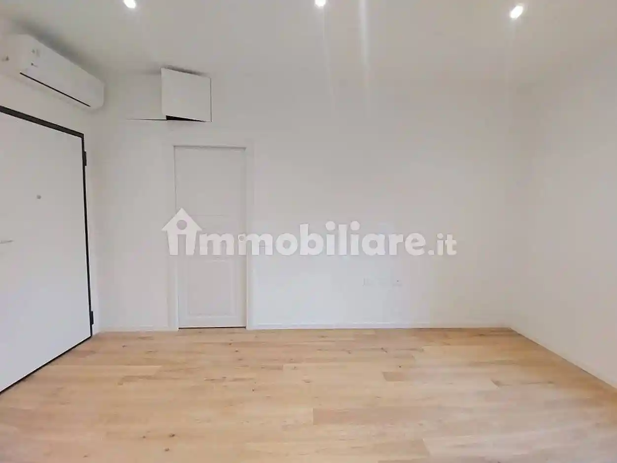 Bilocale via Valsugana 6, Ripamonti - Fondazione Prada, Milano - foto 4