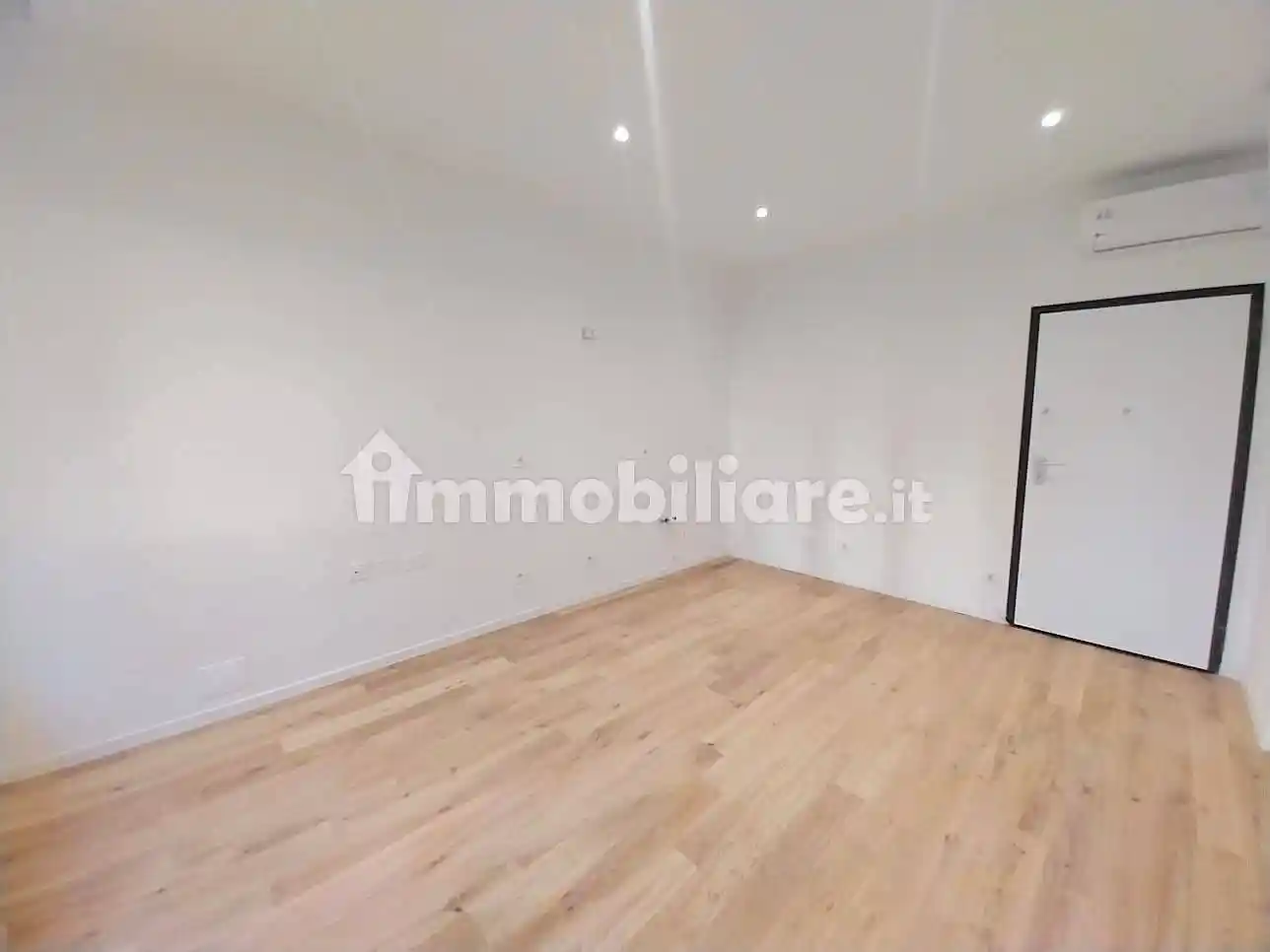 Bilocale via Valsugana 6, Ripamonti - Fondazione Prada, Milano - foto 5