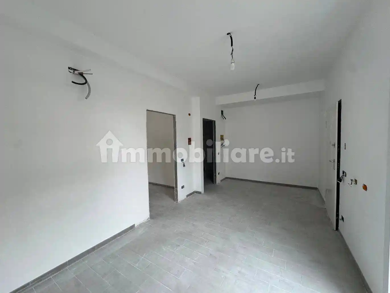 Bilocale via Giuseppe Medail, Lunghezza, Roma - foto 3