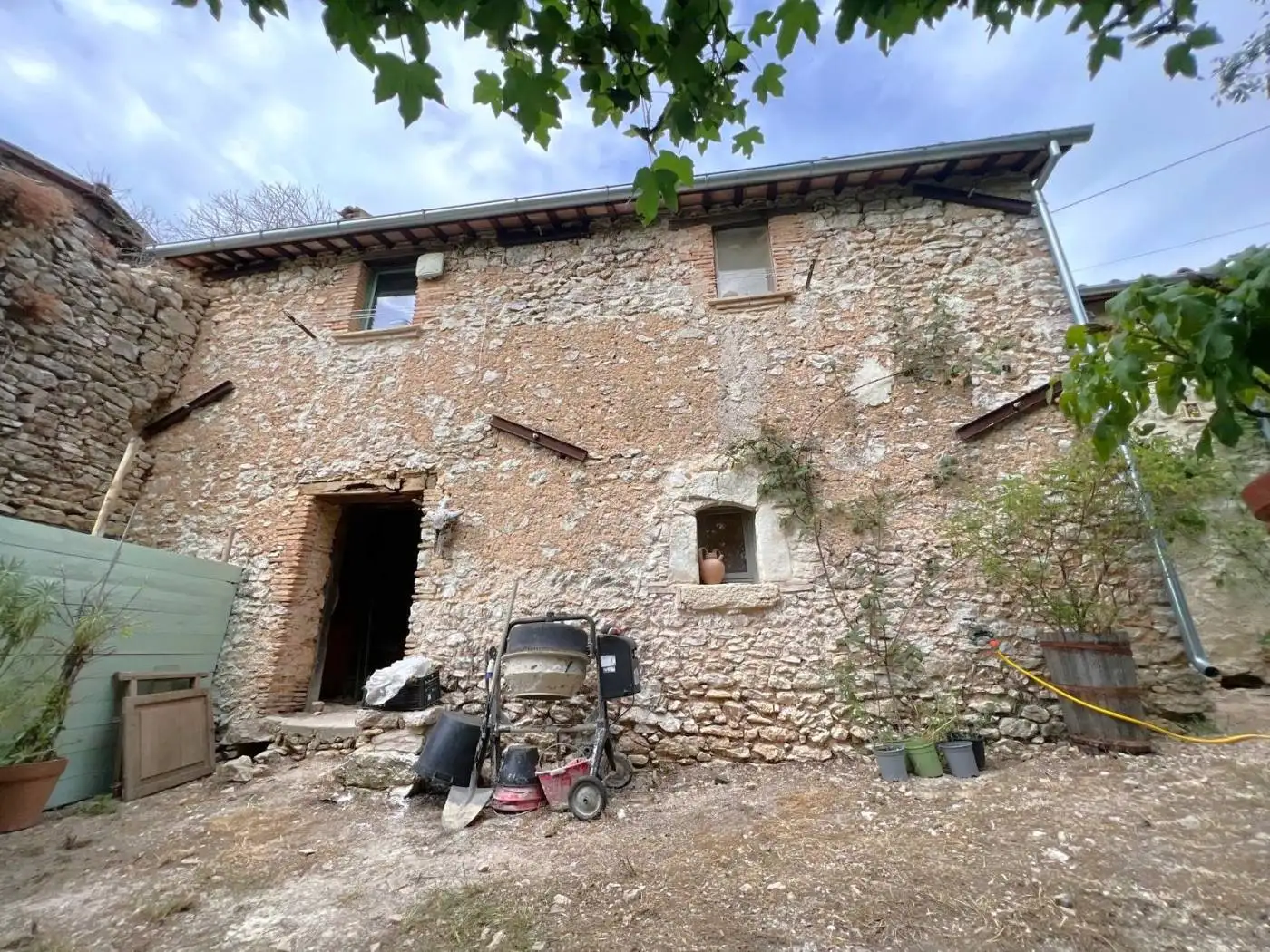 Casa indipendente in vendita a Cottanello