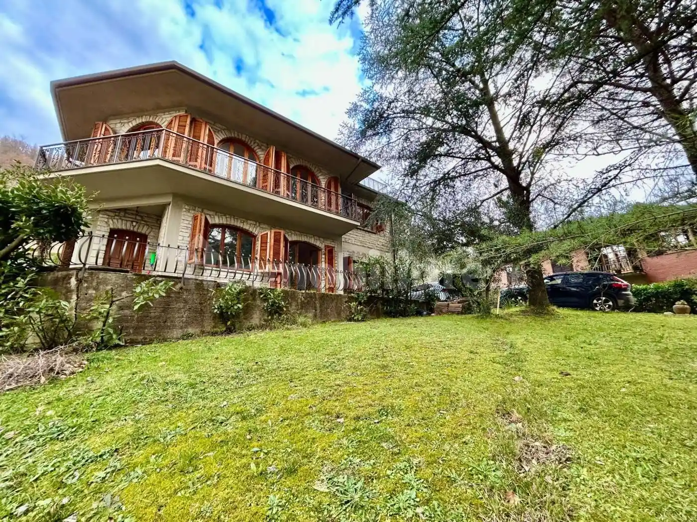 Appartamento in vendita a Londa