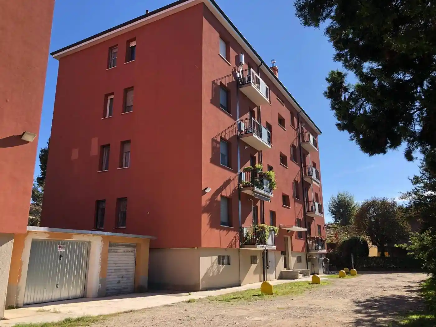 Appartamento in vendita a Lacchiarella