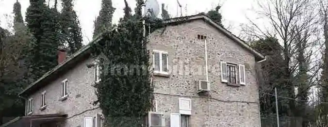 Appartamento in vendita a Peccioli