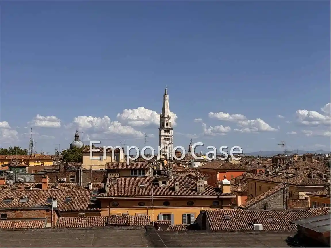 Appartamento in vendita a Modena