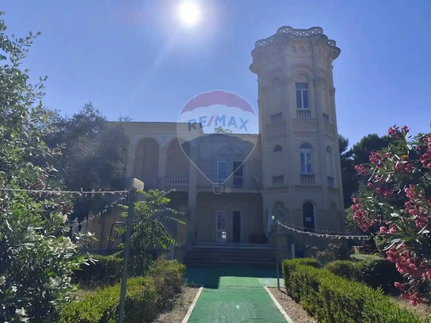 Palazzo - Edificio in affitto a Bari