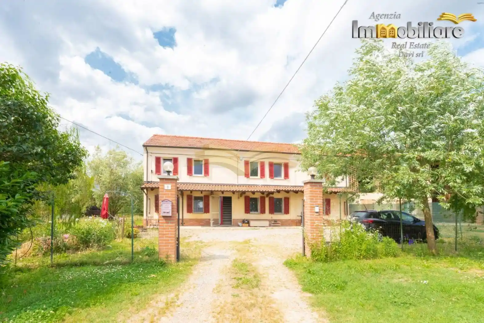 Villa in vendita a Valenza