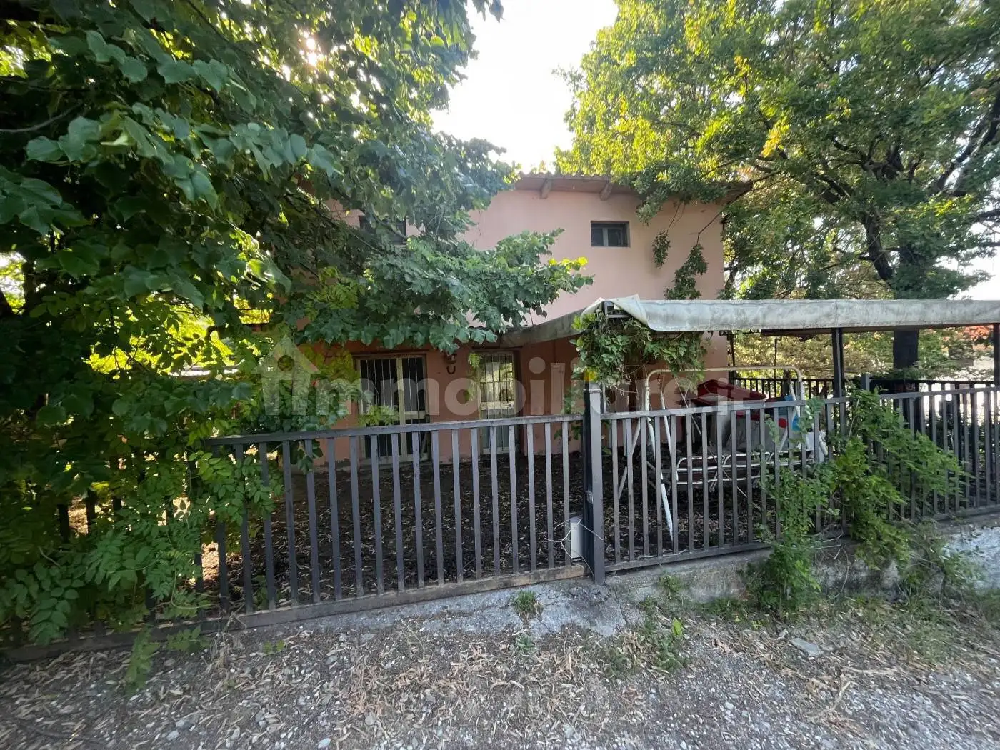 Villa in vendita a Imola