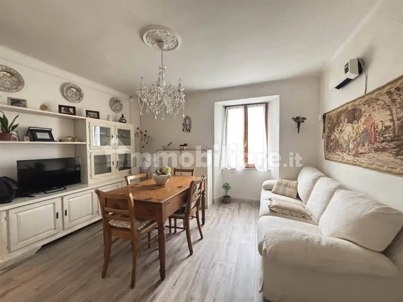 Casa indipendente in vendita a Castelnuovo Magra