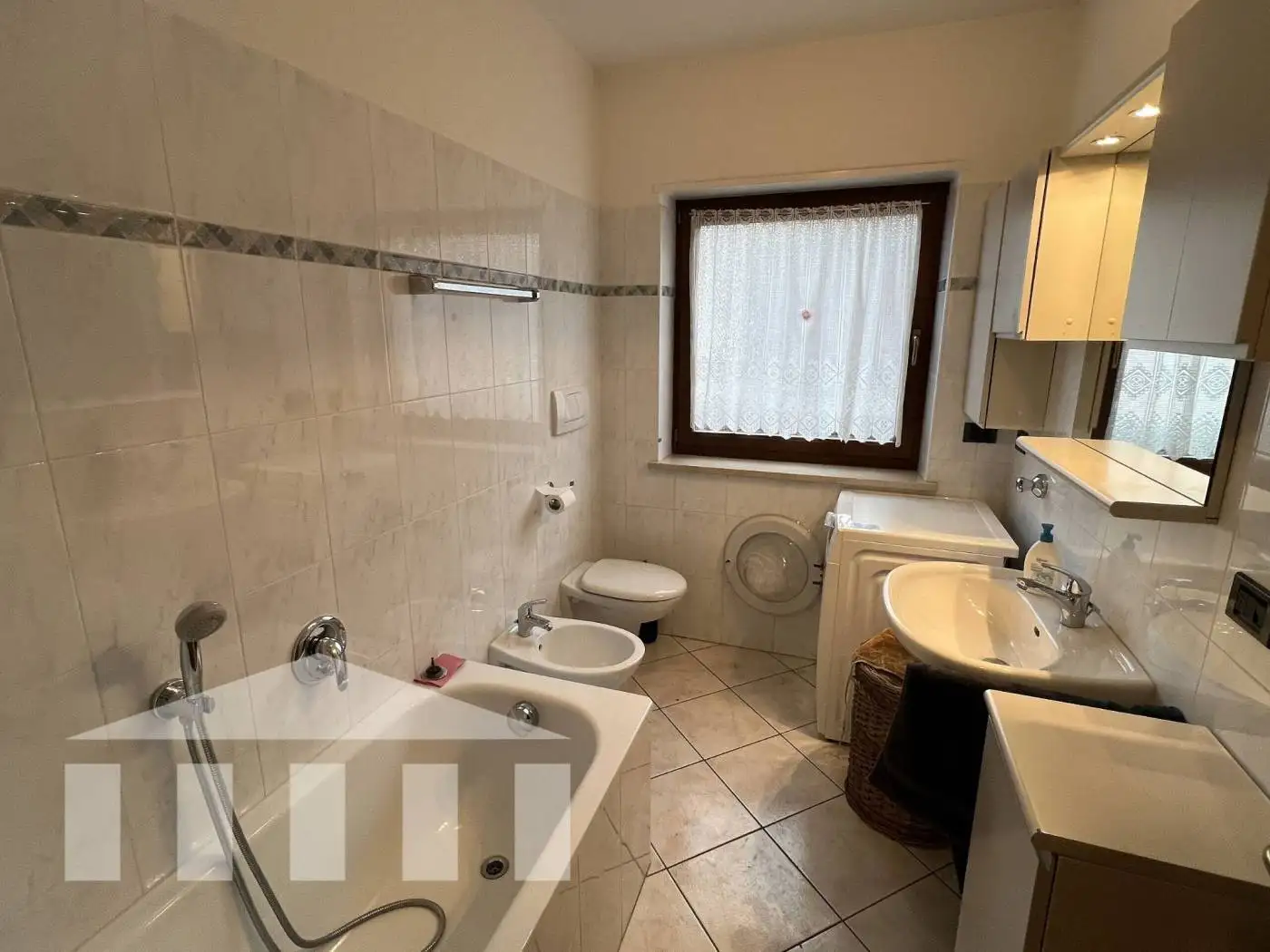 Bilocale via Stazione, 6, 39052 Caldaro Italia, Centro, Caldaro sulla Strada del Vino - foto 4