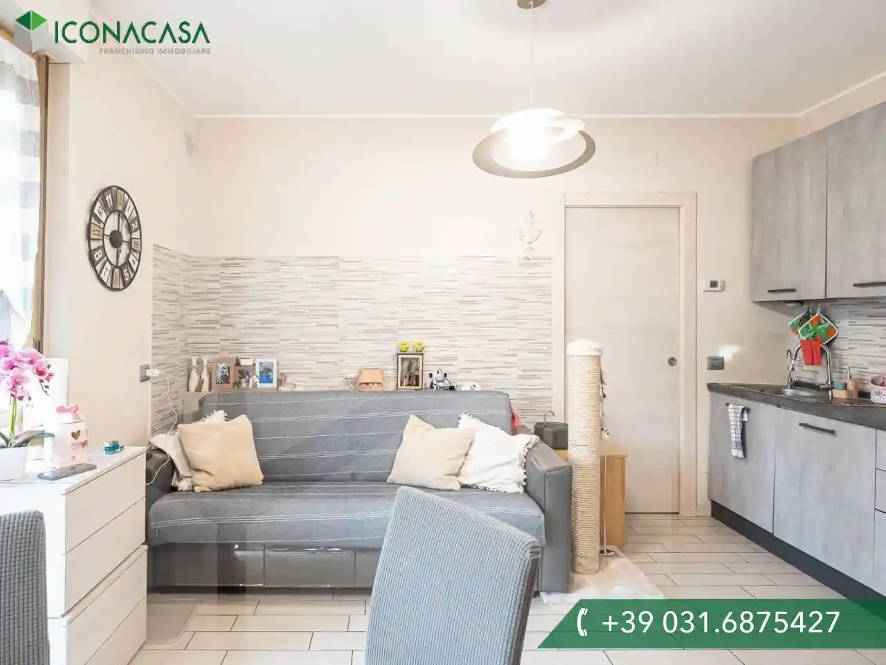 Appartamento in vendita a Carugo