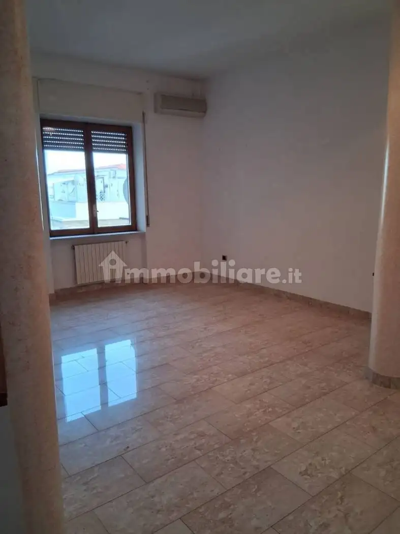 Appartamento in vendita a Salerno