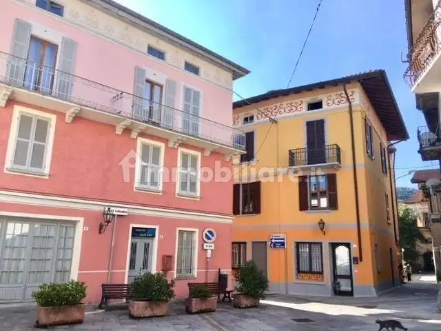 Appartamento in affitto a Cadegliano-Viconago