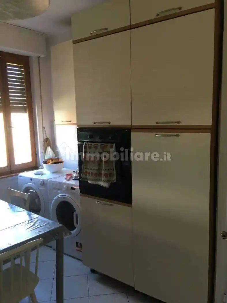 Trilocale via Giorgio Pellini 1, Centro, Cadegliano-Viconago - foto 4