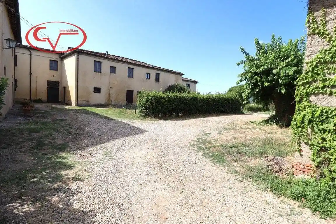 Rustico - Casale in vendita a Bucine