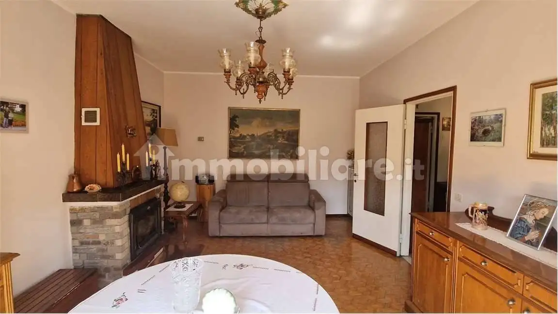 Villa unifamiliare, buono stato, 150 m², Centro, Comignago - foto 5