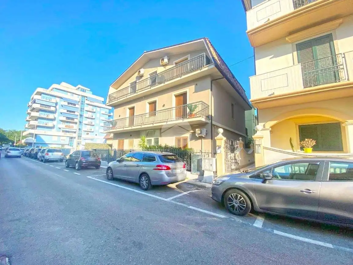 Appartamento in vendita a Alba Adriatica