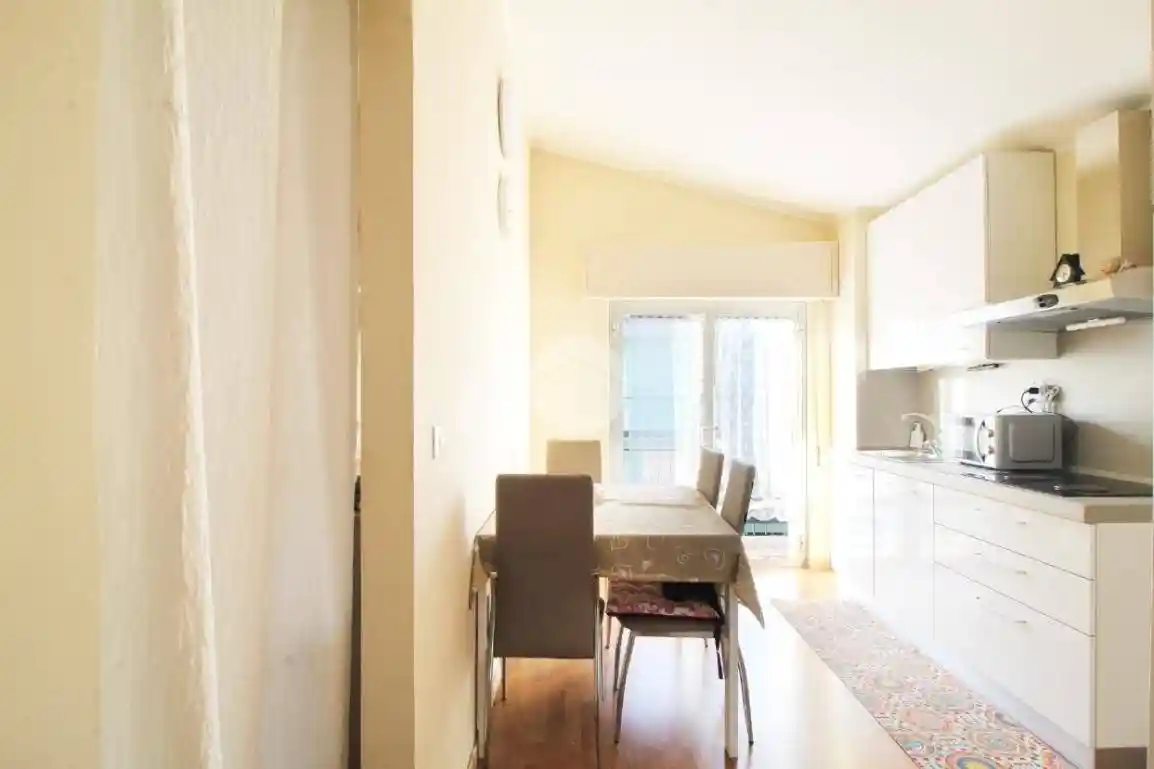 Trilocale via giuseppe garibaldi 156, Lungomare Marconi, Alba Adriatica - foto 2