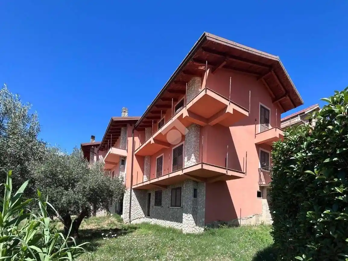 Villa plurifamiliare via Jose Maria Escrivà 17, Cerisano - foto 2