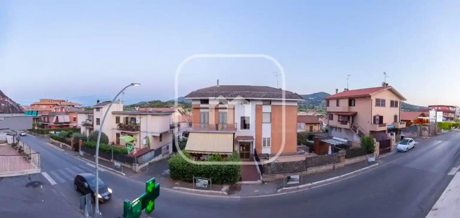 Appartamento in vendita a Colonna