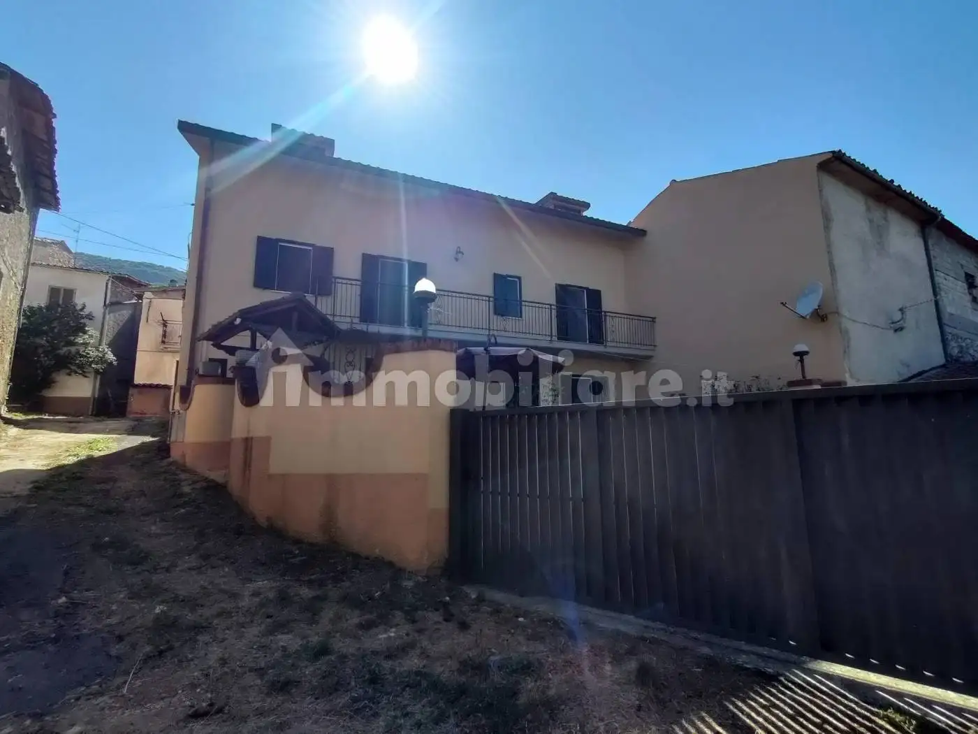 Casa indipendente in vendita a Tornimparte