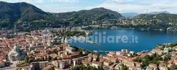 Palazzo - Edificio in vendita a Como