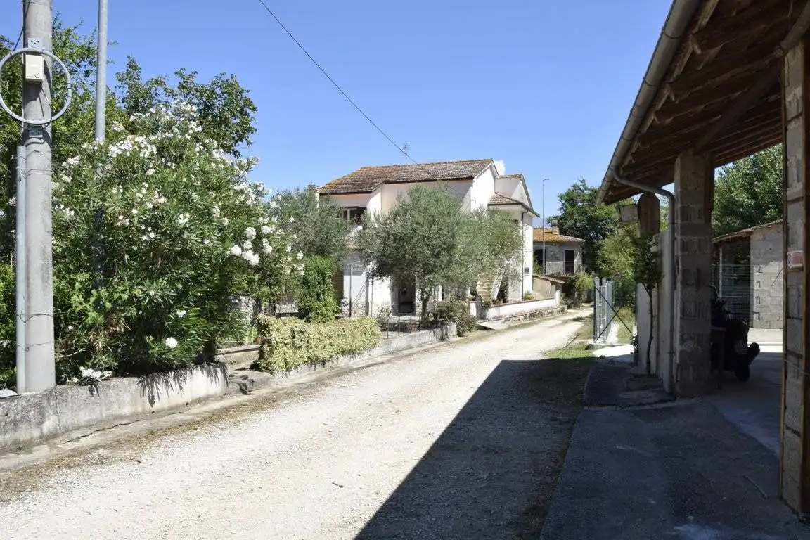 Villa in vendita a San Giorgio a Liri
