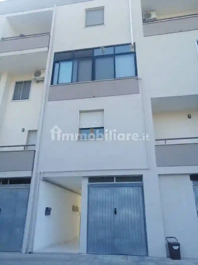 Quadrilocale via Mamma Bella 116, Campi Salentina - foto 4