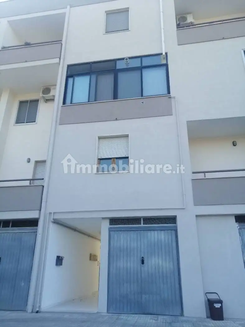 Quadrilocale via Mamma Bella 116, Campi Salentina - foto 2