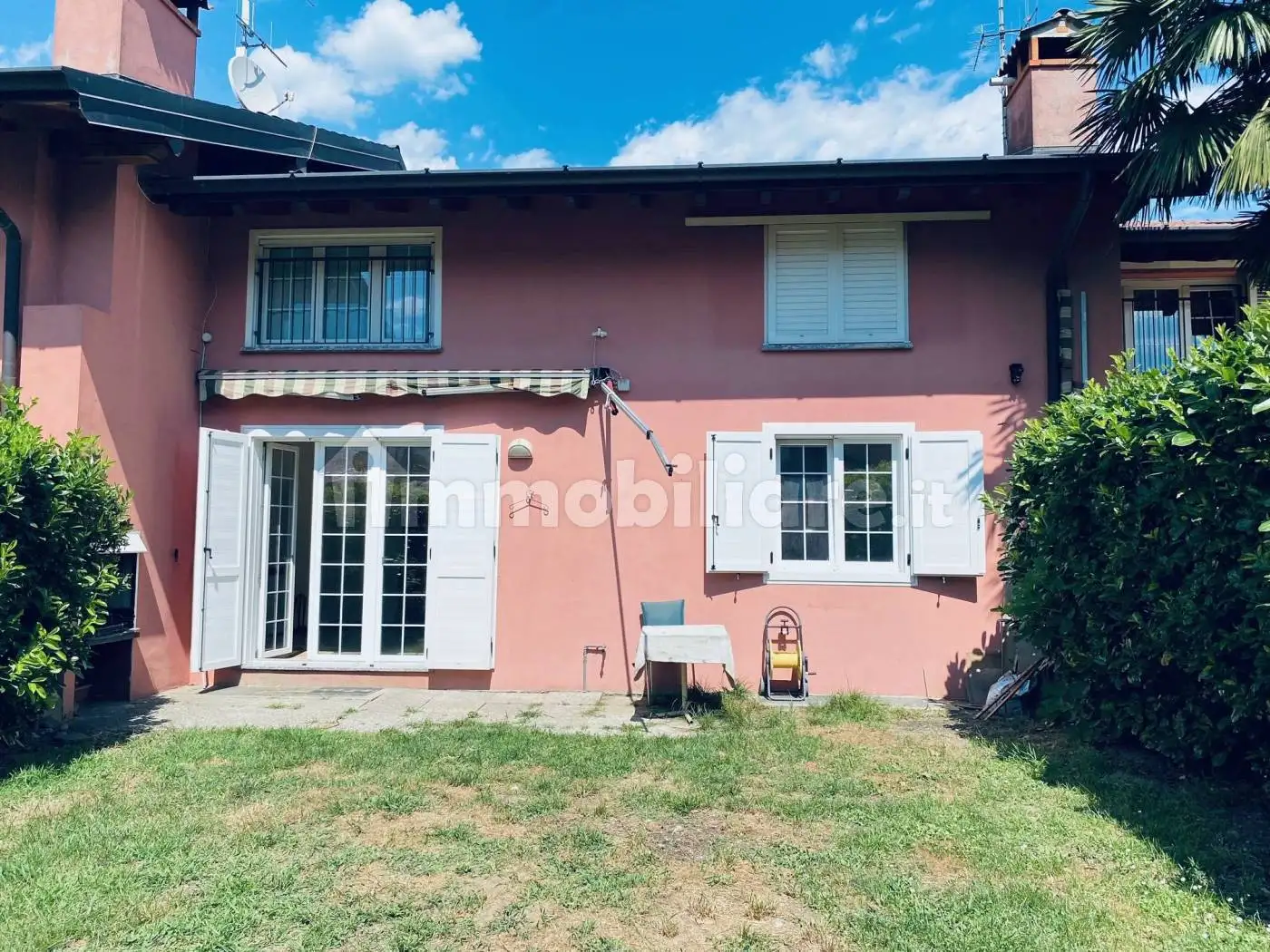 Appartamento in vendita a Porlezza