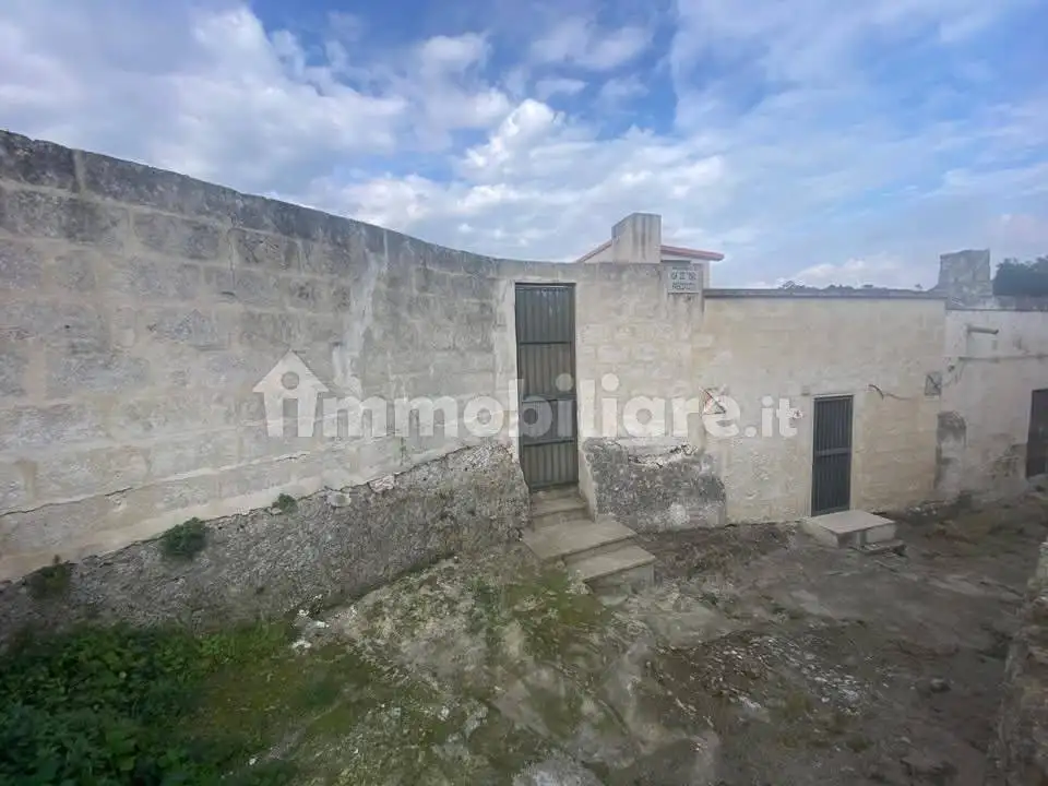 Appartamento in vendita a Palagianello