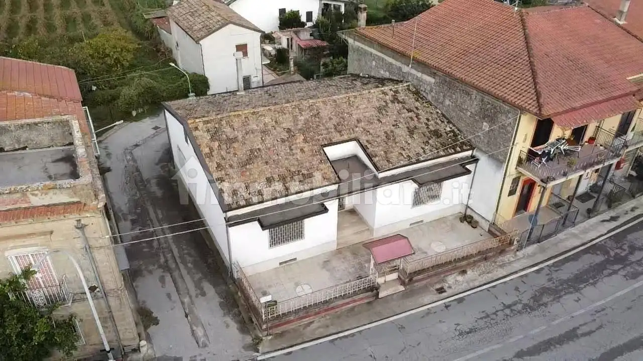 Villa in vendita a Ruviano